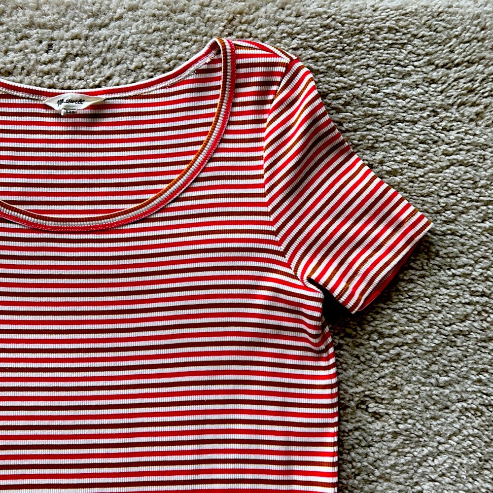 Madewell Swingy Tee Dress in Stripe - Picture 3 of 8